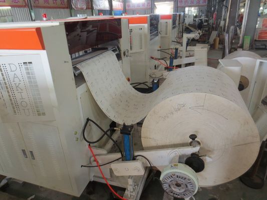 Máquina cortando do rolo de papel automático de 380 V 90 a 140 vezes/minuto fornecedor
